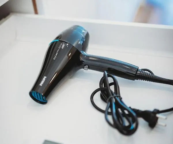 Romantic Jump Overlooking River, Free Parking דירה *