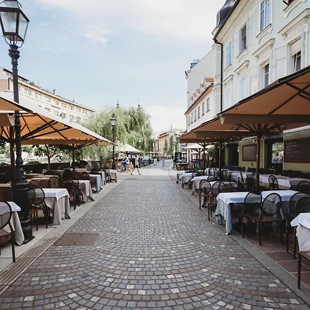 Appartement Romantic Jump Overlooking River, Free Parking Ljubljana