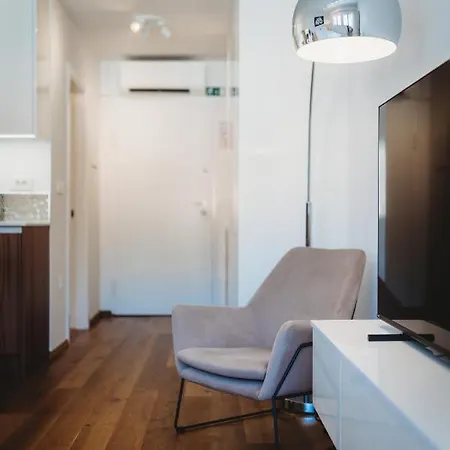 Romantic Jump Overlooking River, Free Parking *